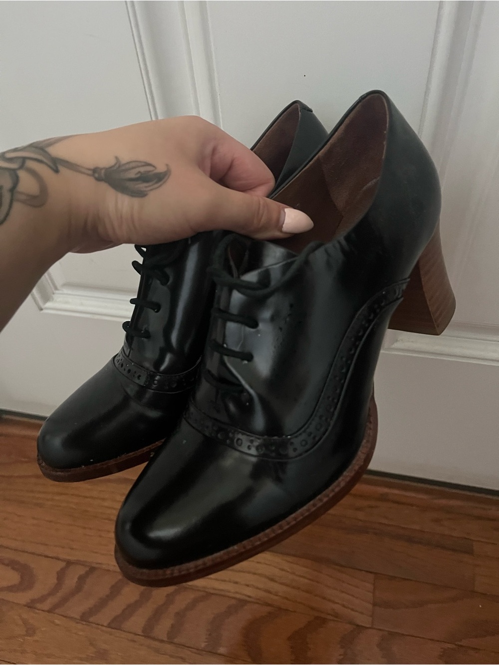 Black Faux Leather Lace-Up Block Heel Oxfords